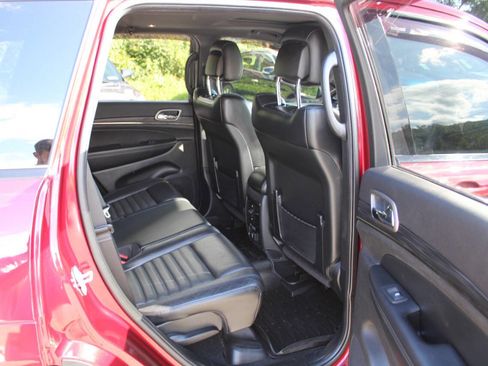 Used 2020 Jeep Grand Cherokee Limited X image 30