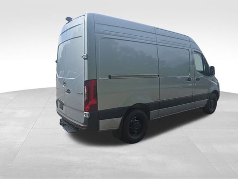 New 2025 Mercedes-Benz Sprinter 2500 image 5