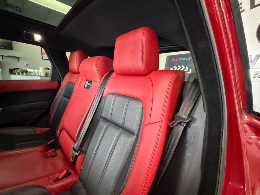 Used 2019 Land Rover Range Rover Sport HSE Dynamic AWD/4WD image 38