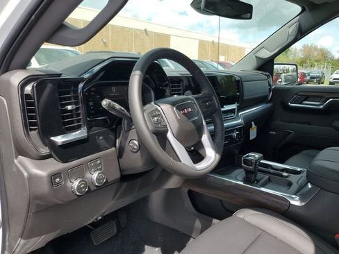 New 2026 GMC Sierra 1500 SLT w/ SLT Premium Package image 21