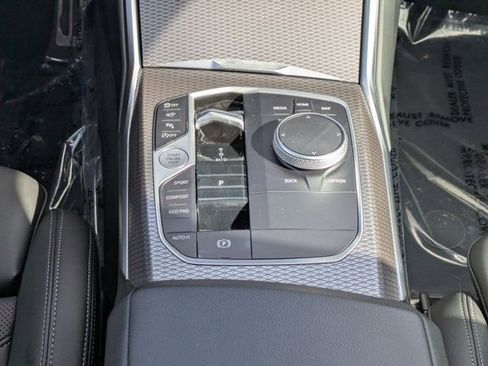 Used 2025 BMW M340i image 15