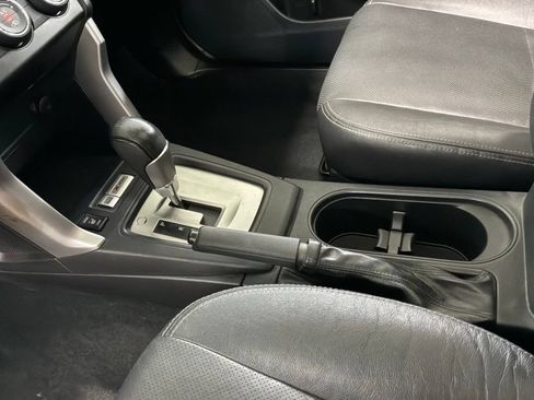 Used 2015 Subaru Forester 2.5i Limited AWD/4WD image 18