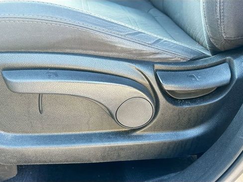 Used 2019 Kia Sorento L image 23