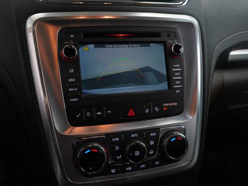 Used 2017 GMC Acadia Limited SLT image 21