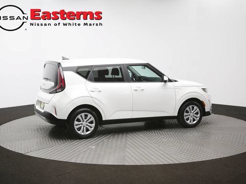 Used 2023 Kia Soul LX FWD image 41