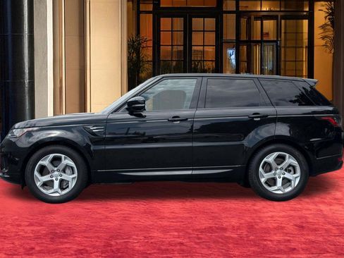 Used 2019 Land Rover Range Rover Sport HSE AWD/4WD image 2