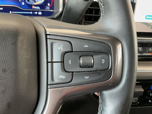 Used 2025 Chevrolet Silverado 2500 High Country w/ High Country Premium Package AWD/4WD image 13