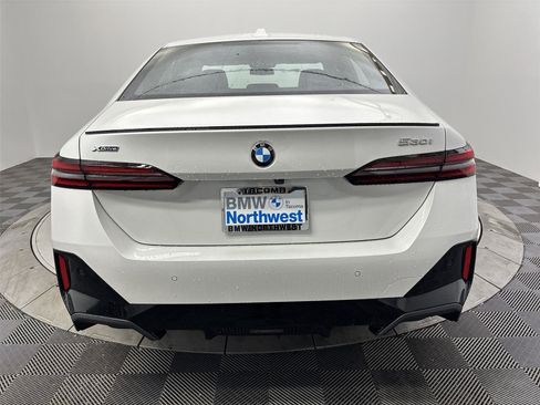 New 2026 BMW 530i xDrive w/ M Sport Package image 15