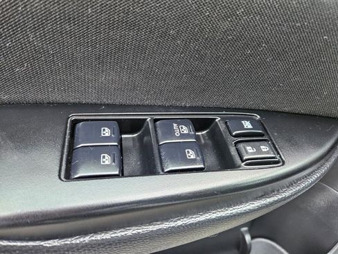 Used 2013 Subaru Outback 2.5i Premium image 14