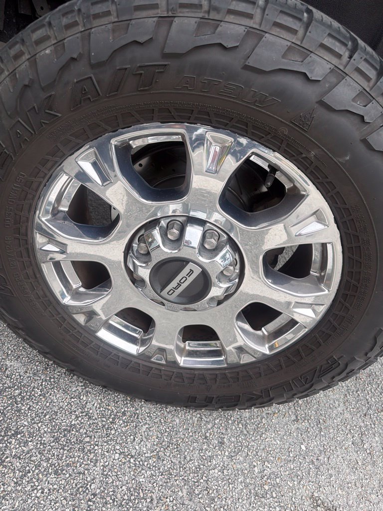 Used 2022 Ford F250 Lariat w/ Chrome Package AWD/4WD image 6