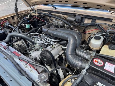 Used 1990 Ford F350 2WD SuperCab DRW image 17