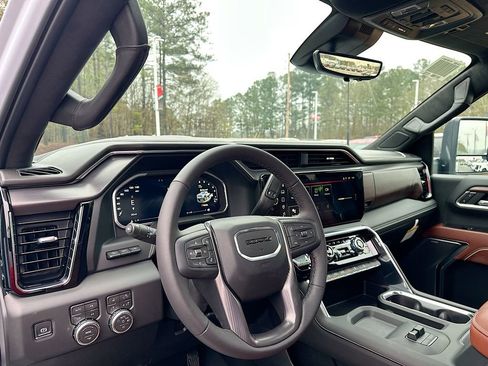 New 2026 GMC Sierra 2500 Denali Ultimate AWD/4WD image 10