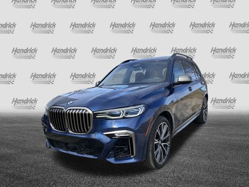 Used 2021 BMW X7 M50i image 5