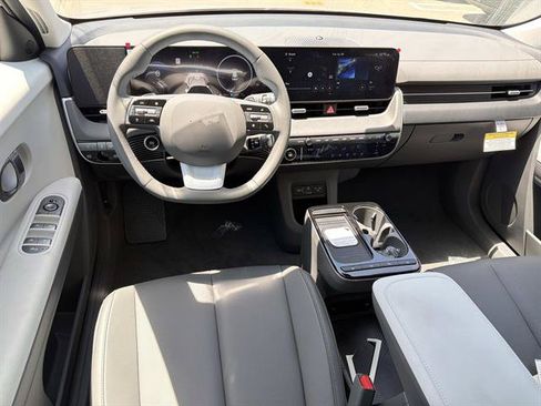 New 2026 Hyundai Ioniq 5 SEL RWD image 7