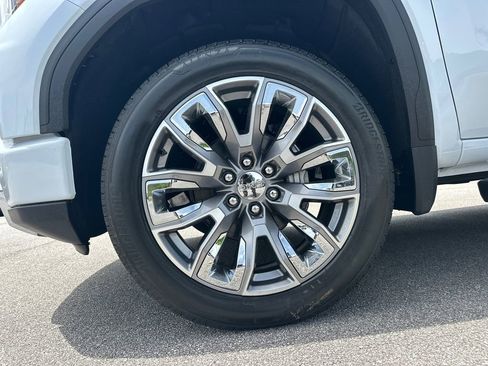 New 2026 GMC Sierra 1500 Denali AWD/4WD image 12