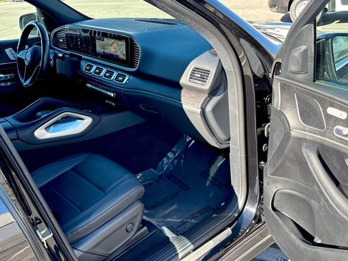Used 2025 Mercedes-Benz GLE 450 4MATIC image 26