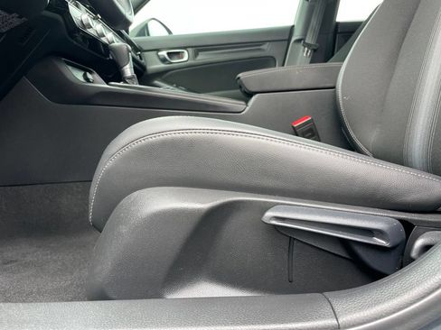 Certified 2025 Honda Civic Sport image 24