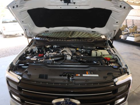 New 2026 Ford F250 Platinum AWD/4WD image 21