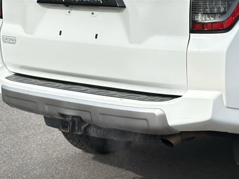 Used 2024 Toyota 4Runner TRD Off-Road Premium image 6