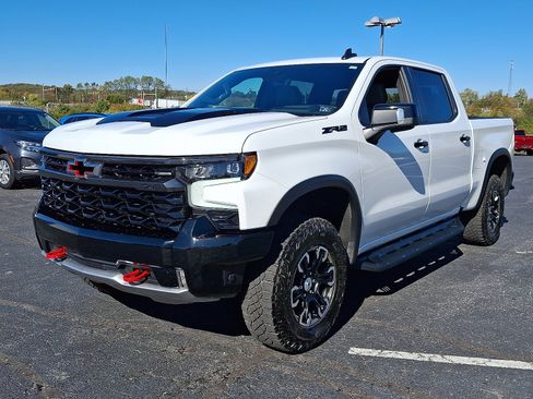 Certified 2024 Chevrolet Silverado 1500 ZR2 w/ Technology Package image 3