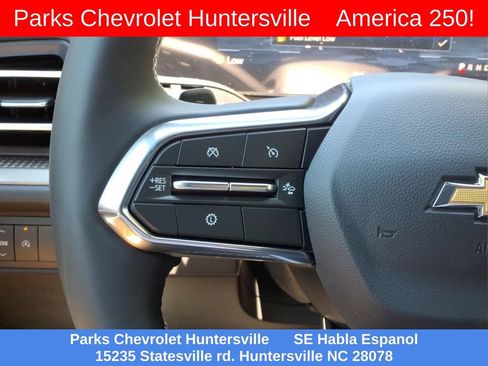 New 2026 Chevrolet Traverse LT w/ Driver Confidence Package FWD image 11