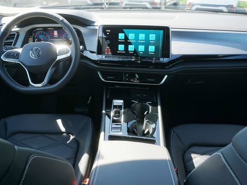 New 2026 Volkswagen Atlas Cross Sport SE AWD/4WD image 10