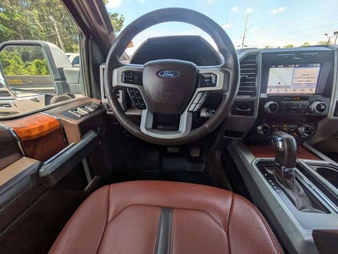 Used 2019 Ford F150 King Ranch w/ Equipment Group 601A Luxury RWD image 16