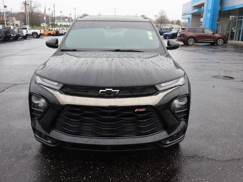 Used 2023 Chevrolet TrailBlazer RS w/ Sun and Liftgate Package image 32