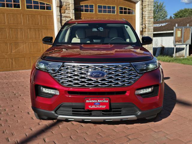 Used 2022 Ford Explorer Platinum w/ Equipment Group 601A AWD/4WD image 8