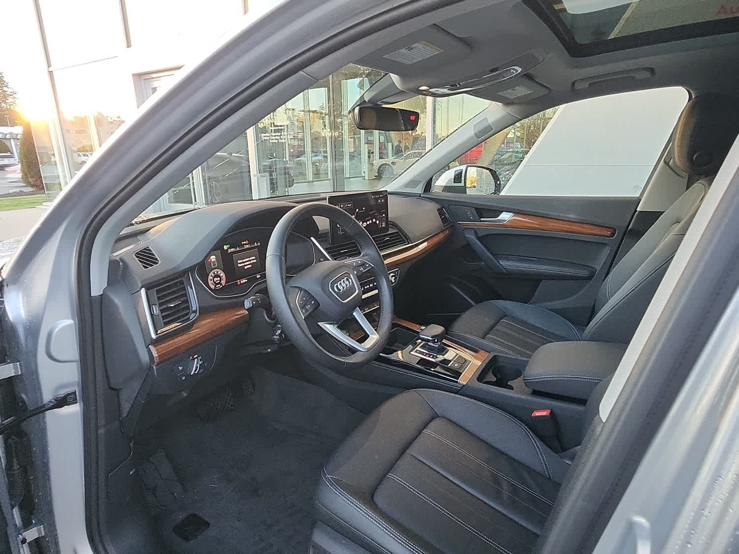 Used 2023 Audi Q5 2.0T Premium Plus AWD/4WD image 23