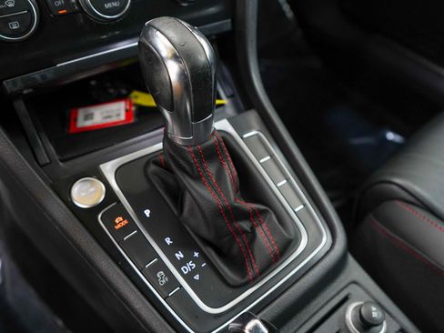 Used 2015 Volkswagen GTI Autobahn w/ Lighting Package (SEL) image 25