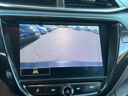 Used 2021 Chevrolet TrailBlazer RS w/ Sun and Liftgate Package AWD/4WD image 22