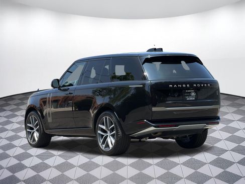 Certified 2025 Land Rover Range Rover SE AWD/4WD image 3