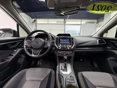 Used 2021 Subaru Crosstrek 2.0i Premium w/ Moonroof Package image 13