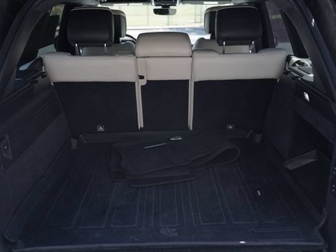Used 2018 Land Rover Range Rover Supercharged AWD/4WD image 12
