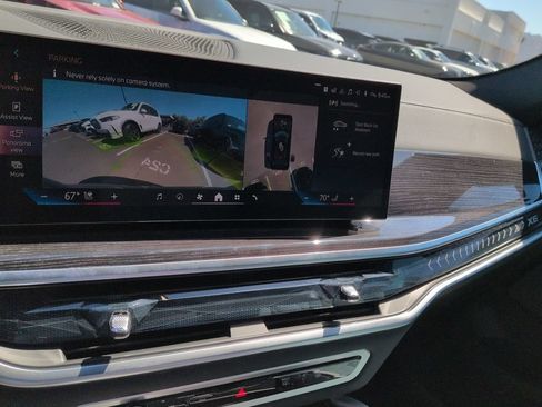 Used 2026 BMW X6 xDrive40i AWD/4WD image 11