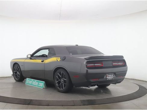 Used 2022 Dodge Challenger R/T w/ Blacktop Package RWD image 8