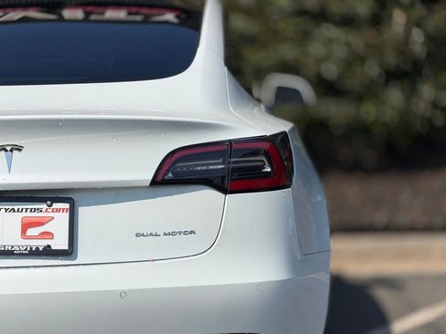 Used 2022 Tesla Model 3 Long Range image 15