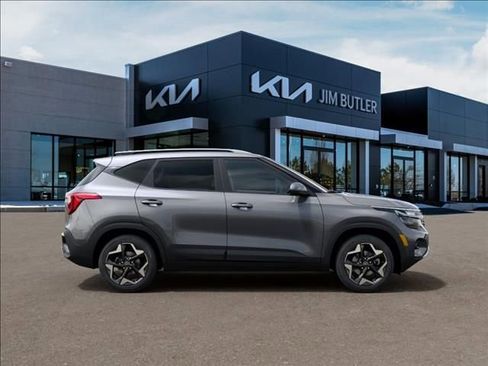 New 2026 Kia Seltos S FWD image 7