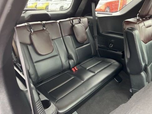 Used 2021 Ford Explorer Platinum w/ Equipment Group 601A image 20