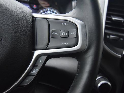 Used 2023 RAM 1500 Big Horn image 34