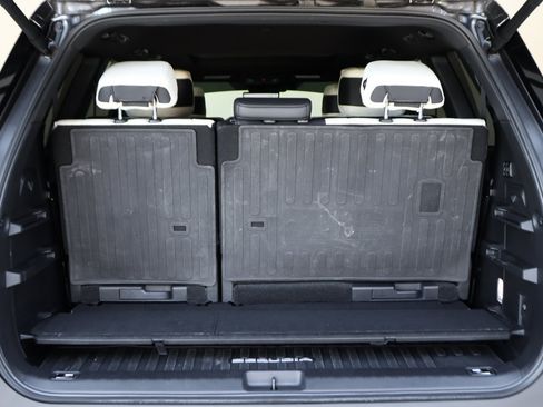 Used 2024 Toyota Sequoia Capstone AWD/4WD image 10