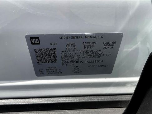 Used 2023 Chevrolet Traverse RS FWD image 31