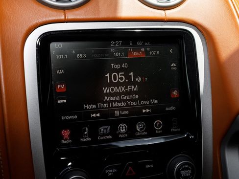 Used 2014 SRT Viper GTS w/ GTS Laguna Interior Package RWD image 35