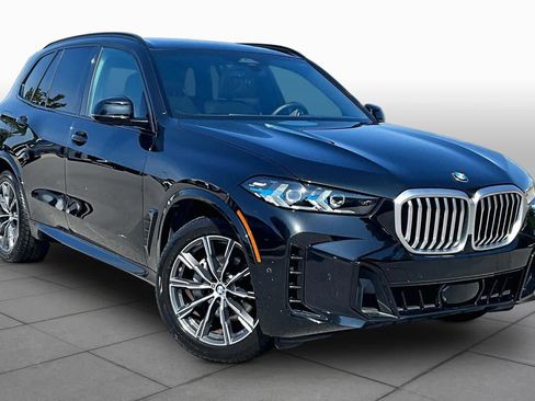 Used 2025 BMW X5 xDrive40i AWD/4WD image 2