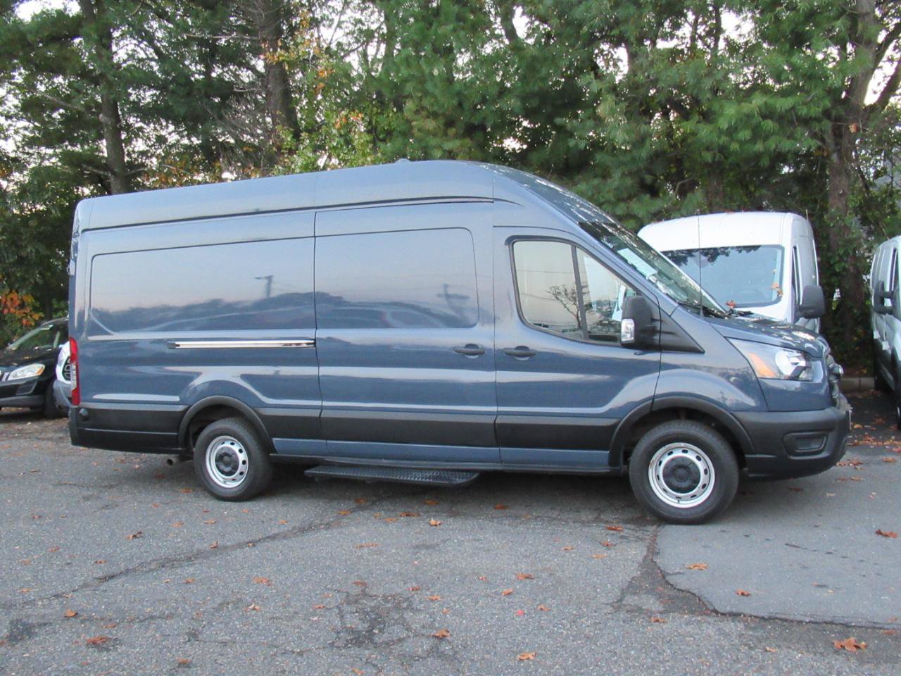 Used 2020 Ford Transit 250 148 High Roof Extended RWD image 7