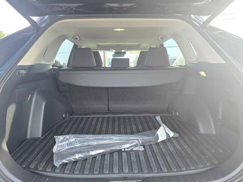Certified 2025 Toyota RAV4 XLE w/ Convenience Package image 17