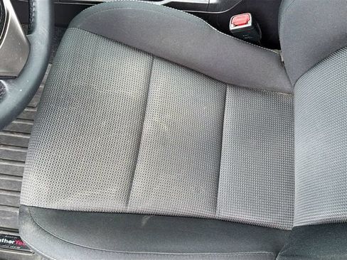 Used 2017 Toyota RAV4 XLE w/ Plus Extra Value Package AWD/4WD image 19