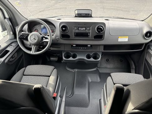New 2026 Mercedes-Benz Sprinter 2500 image 8