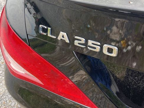 Used 2019 Mercedes-Benz CLA 250 4MATIC image 13